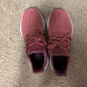 Women’s Adidas Swift Run Shoes